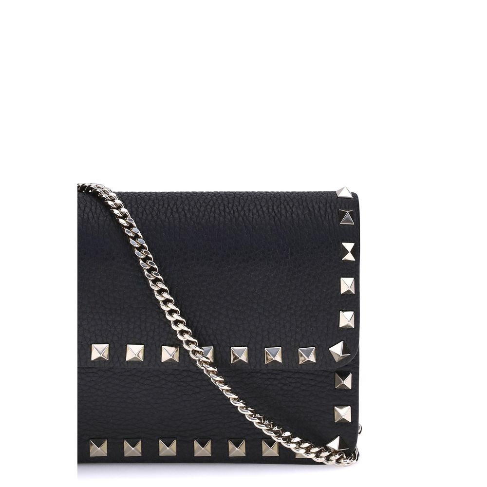 Valentino Garavani Rockstud Pochette with chain
