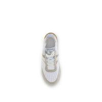 Chloé White Calf Leather Bos Taurus Athletic Sneakers