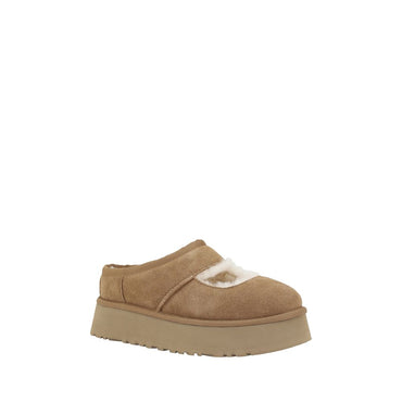UGG Beige Leather Flats