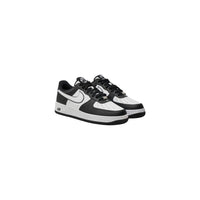 Nike Black And White Leather Low Top Sneakers