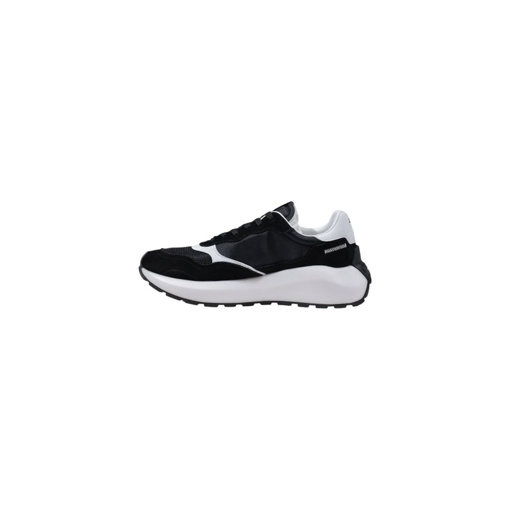 EA7 Emporio Armani Black And White Polyamide Sneaker