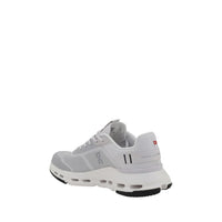 ON Cloudnova Form 2 TT Sneakers