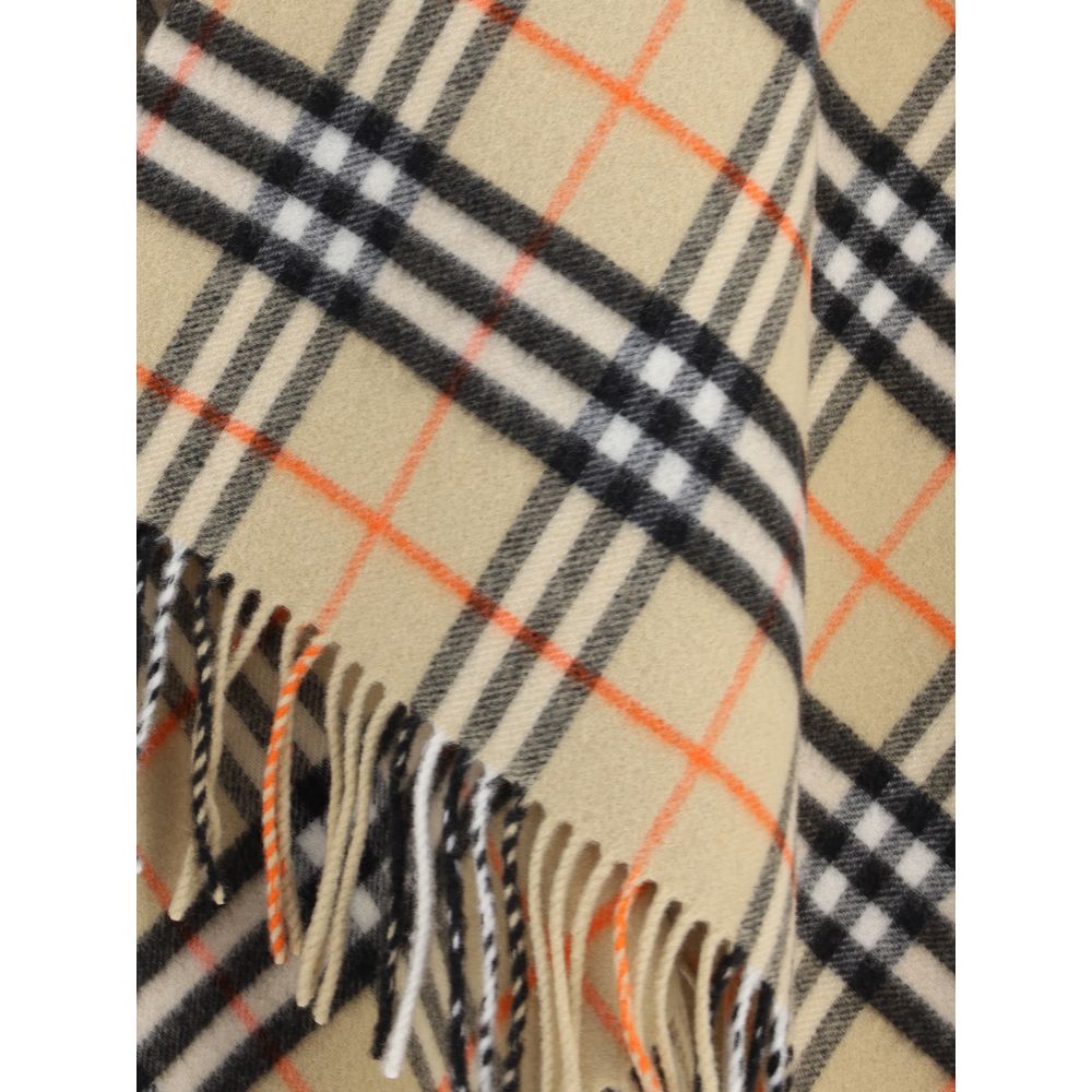 Burberry CAPE