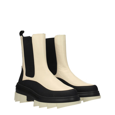 Stuart Weitzman Beige Leather Ankle