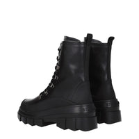 Stuart Weitzman Black Leather Ankle