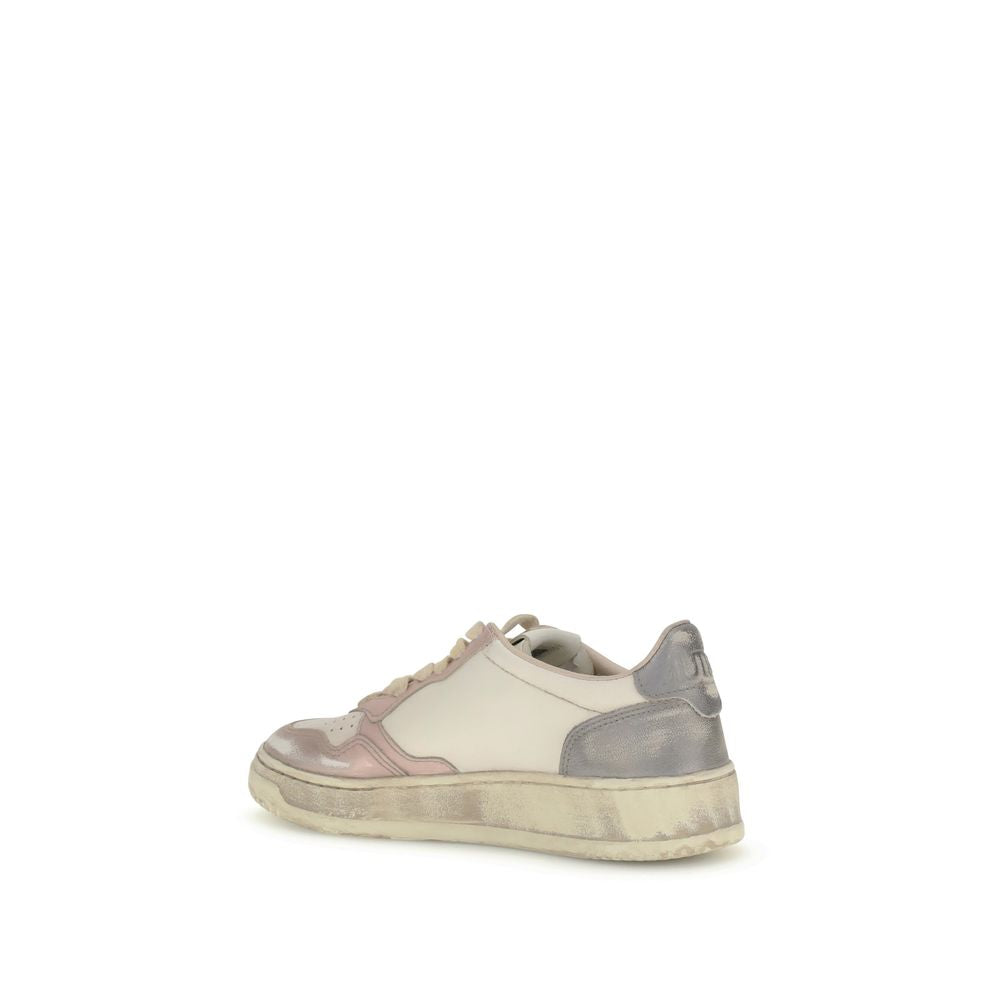 Autry Medalist Low Super Vintage Sneakers