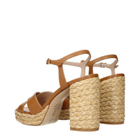 Stuart Weitzman Brown Leather Platforms
